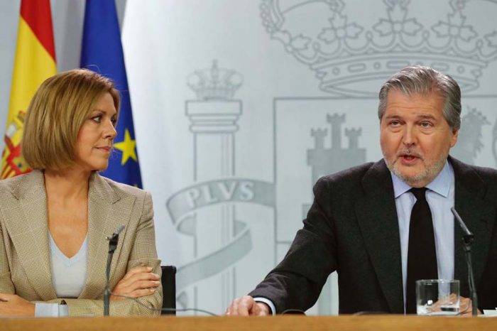 Íñigo Méndez de Vigo María Dolores de Cospedal