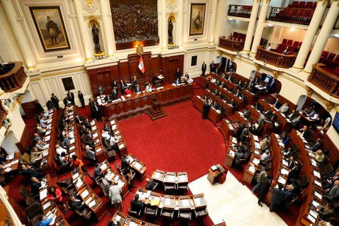 Perú sin presidente