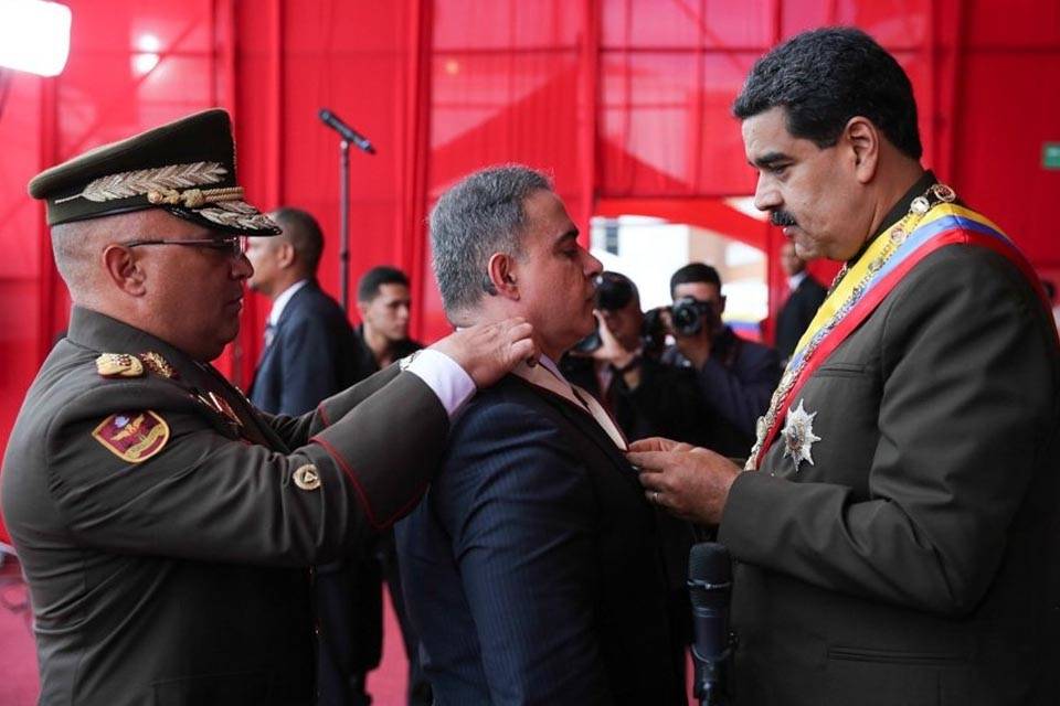 Tarek William Saab Néstor Reverol Nicolás Maduro