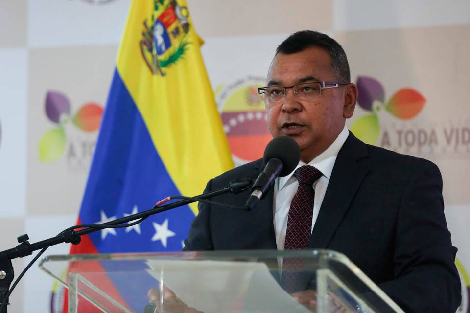 Reverol sobre incendio en el CNE