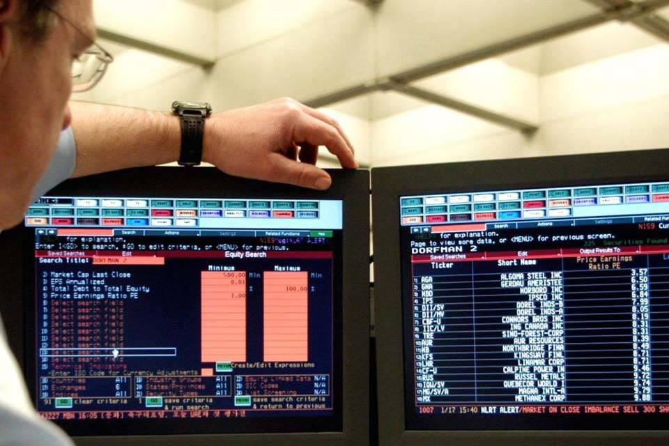 Extienden por 30 días oferta condicional de bonos de deuda Pdvsa y EDC riesgo país