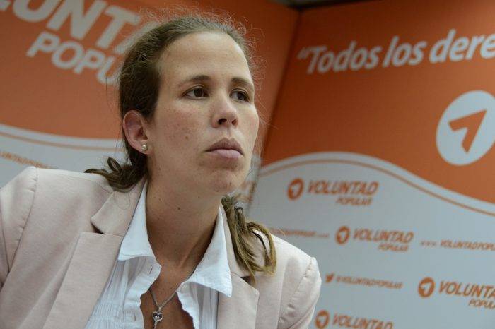 Manuela Bolívar