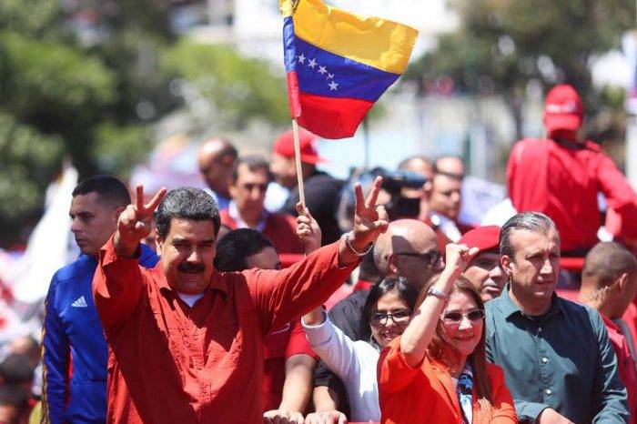Nicolás Maduro 27 febrero inscripción