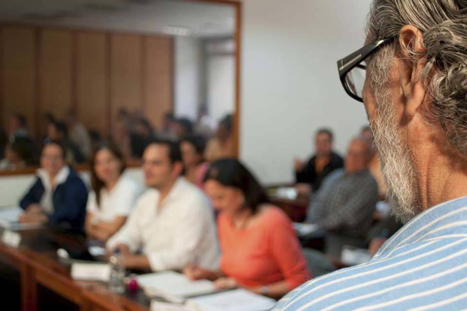 Enseñanza maestros FVM