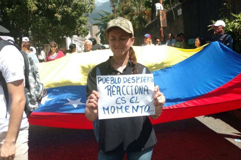 Marcha febrero Lorenzo Mendoza