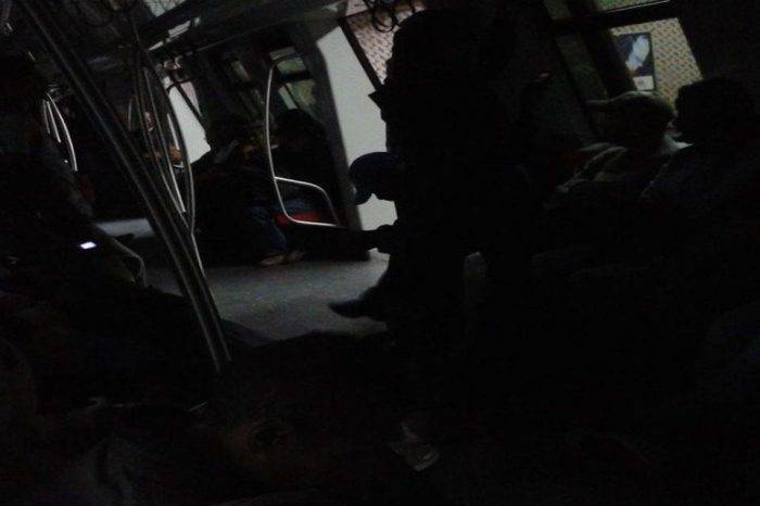 Metro de Caracas Línea 2 Sin Luz 14 de febrero 2018
