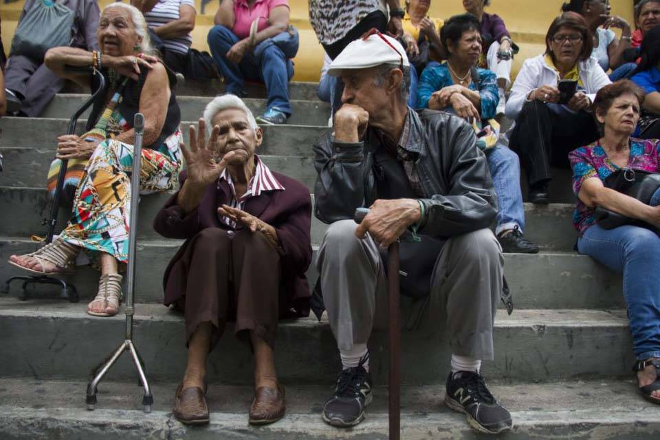 Ancianos sin atención
