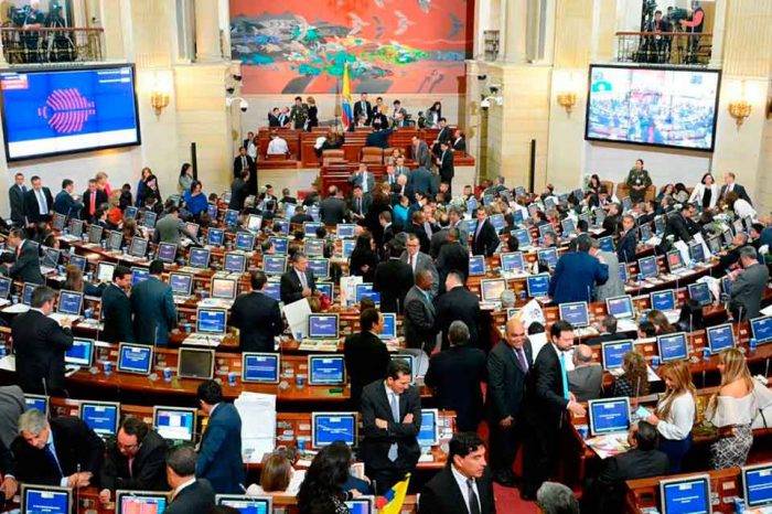 Senado Colombia Centro Carter