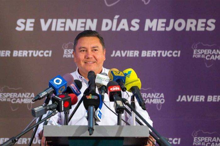 Javier Bertucci expastor candidato presidencial