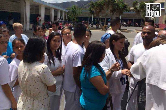 enfermeros protesta hospital Pérez Carreño