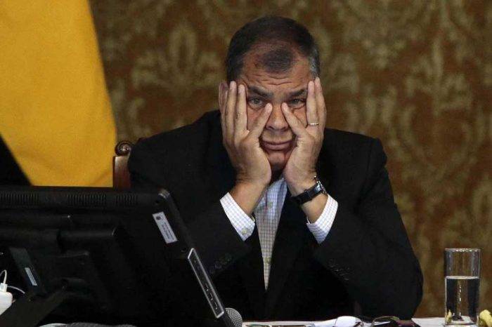 Rafael Correa es acusado por corrupción
