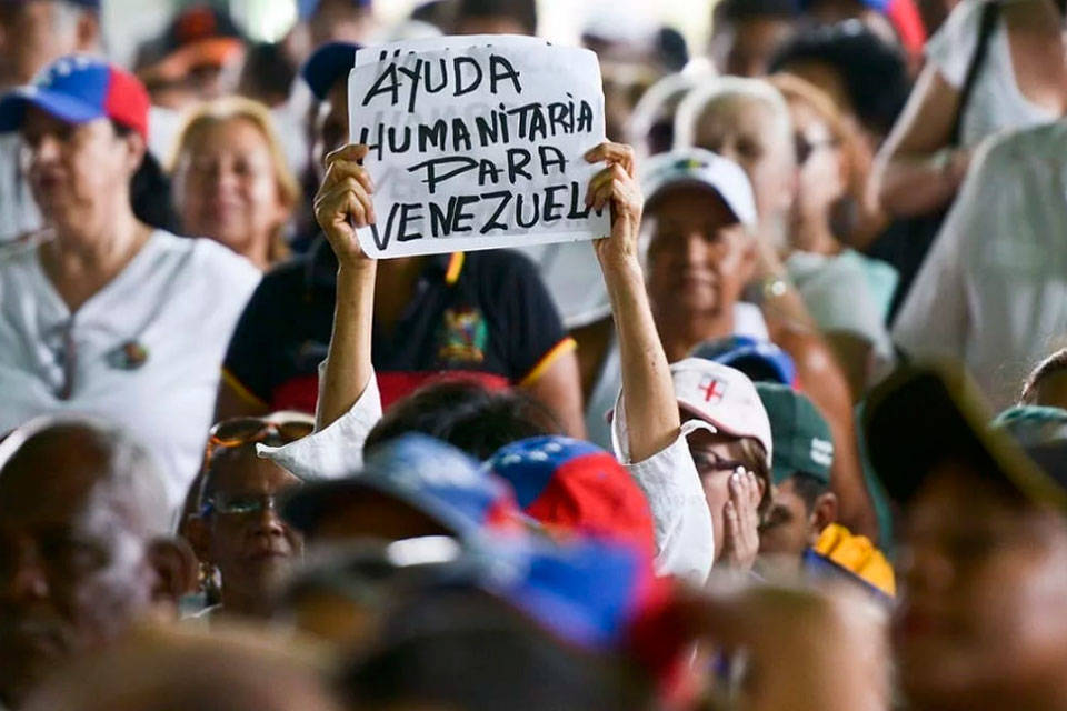 Ayuda humanitaria. Foto: Los Benjamins