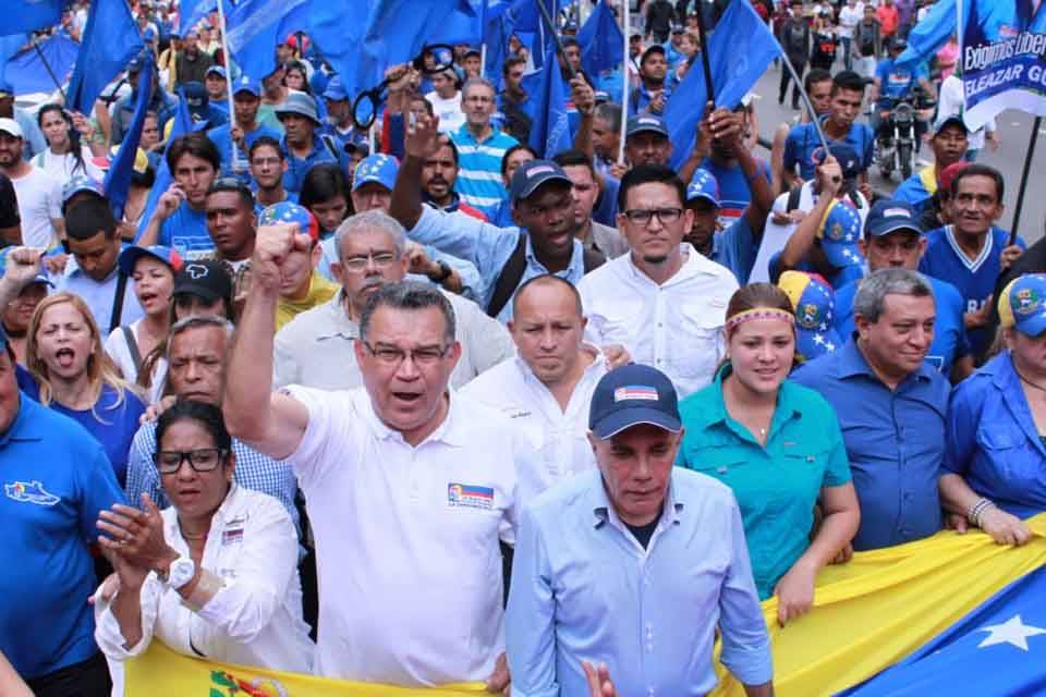 Enrique Márquez Manuel Rosales UNT