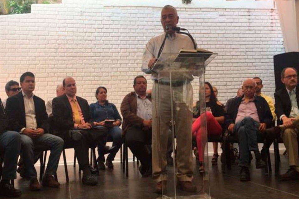 Nueva hegemonía vieja oposición. Foto: El Nuevo País
