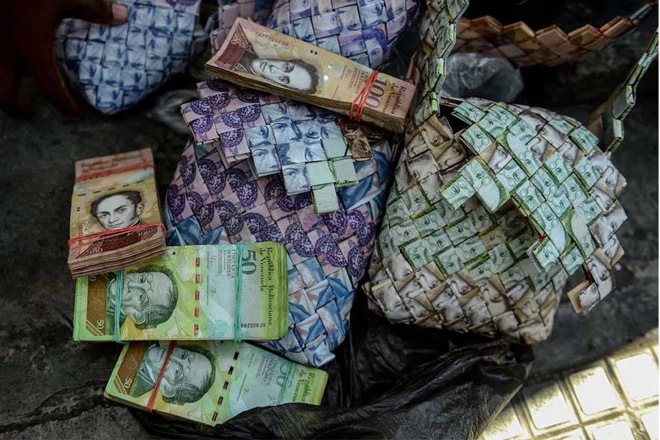 bolsos de bolívares
