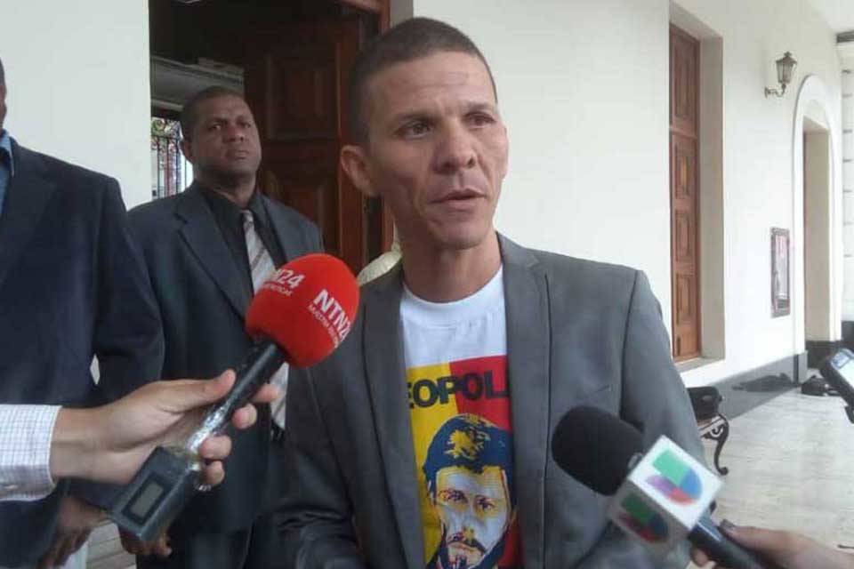Gilber Caro