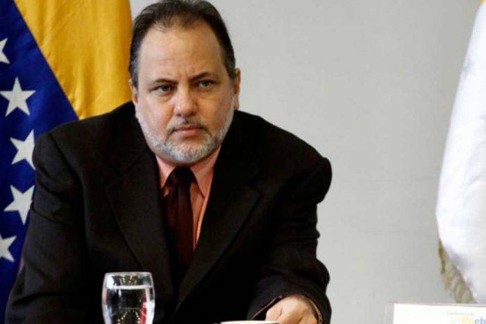 Alfredo Ruiz Defensor del Pueblo