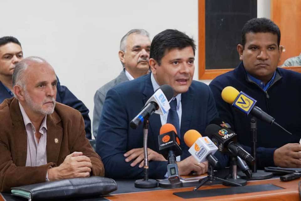 Freddy Superlano comisión de Contraloría AN