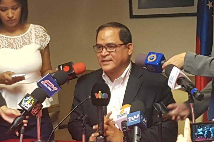 Carlos Valero Diputado UNT