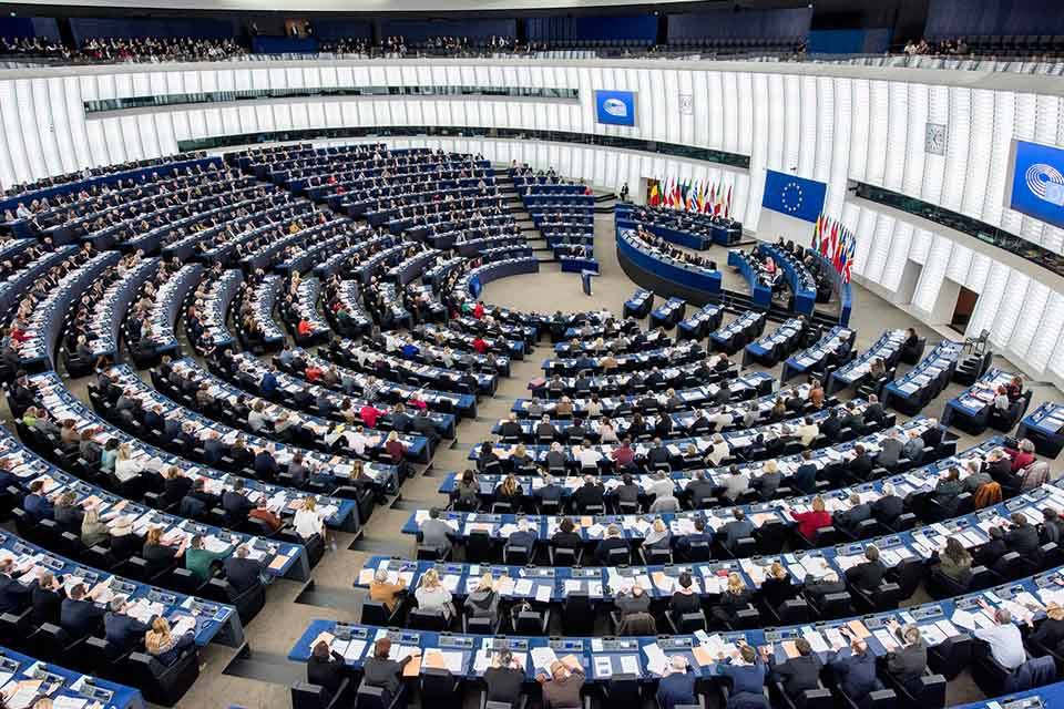 parlamento europeo Machado