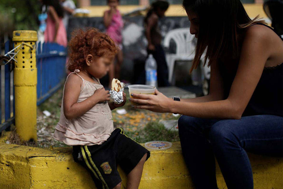 Desnutrición infantil. Foto: Twitter