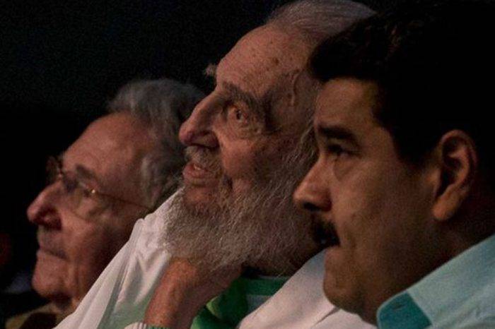 Los Castro y Maduro. Foto: La Prensa