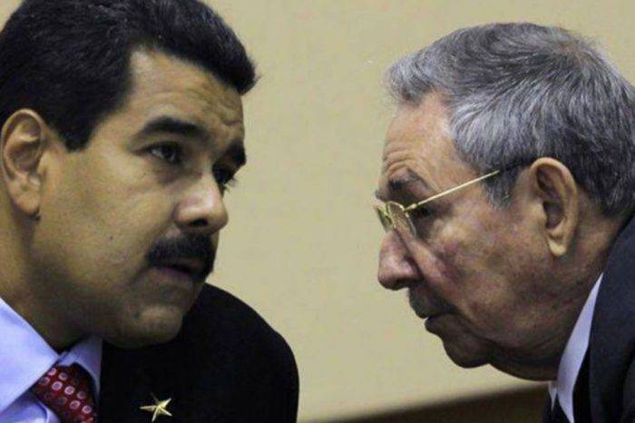 Modelos fracasados. Foto: Cubanos por el Mundo