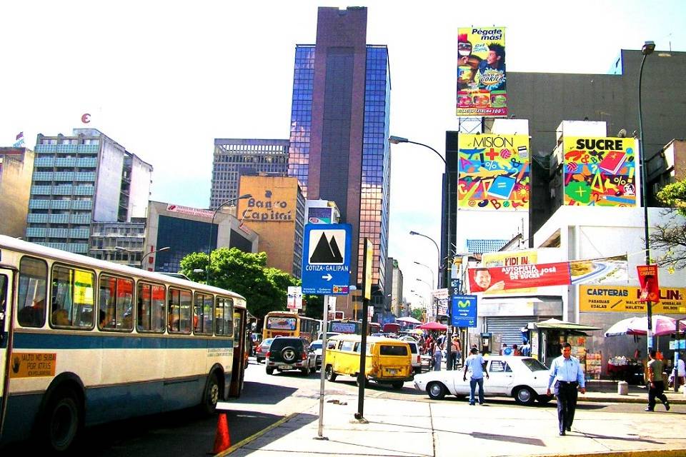Avenida Universidad