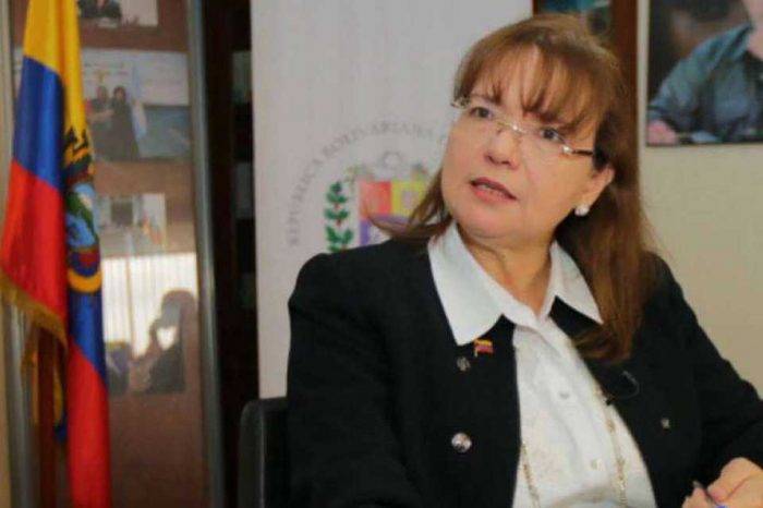 Carol Delgado embajadora Venezuela en Ecuador