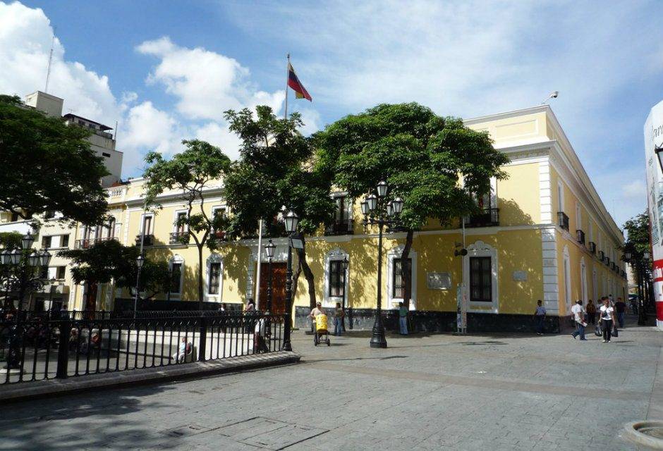 Unión Europea Palestina Perú Biden droga Colombia China Esequibo Guyana ONU