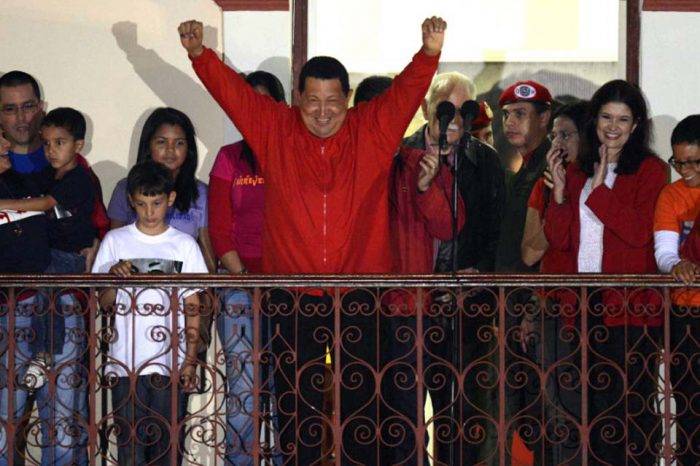 Chavez balcón