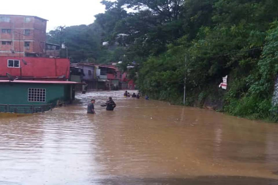 Inundaciones en Los Teques