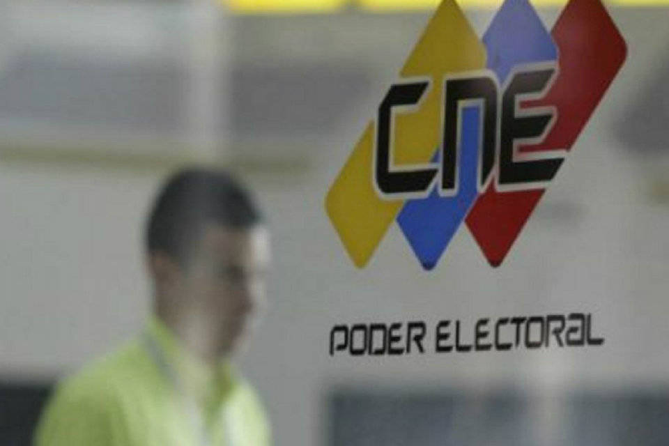 Rector Delpino: aumentar número de diputados no es ilegal aunque contrarie la ley CNE CANDIDATOS - súmate