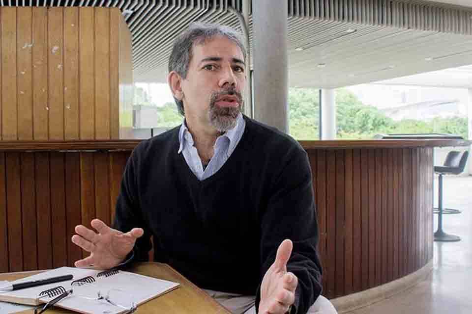 Leonardo Vera