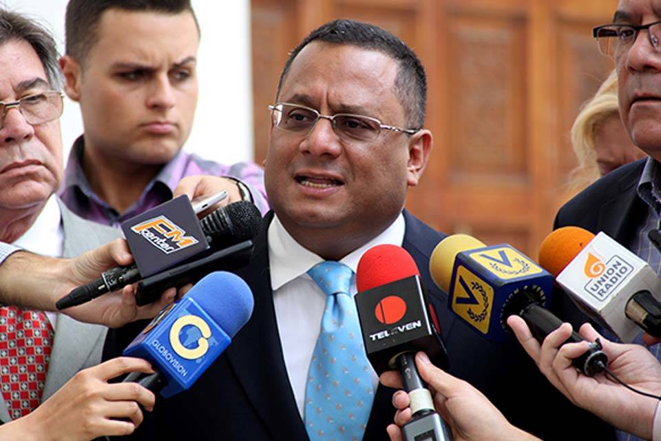 Gasolina oscar ronderos