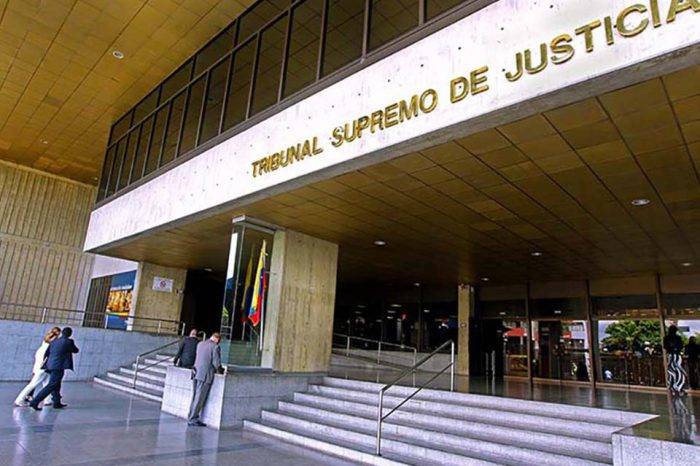 TSJ Onapre A confesión de parte, relevo de pruebas