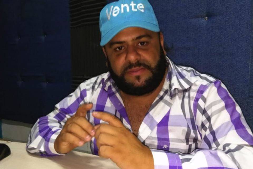 OCTAVIO ROBLES.