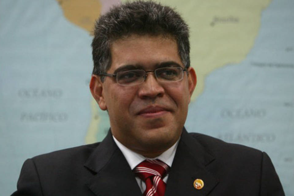 elias-jaua-sputnik - psuv