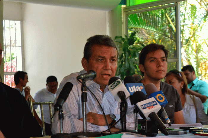 Ramón Guevara | Gobernador del estado Mérida