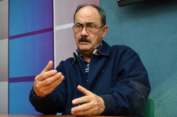 Felipe Mujica, MAS