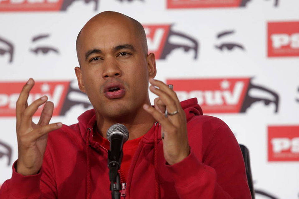 hector rodriguez, sanciones, chavismo, servicios públicos Esequibo