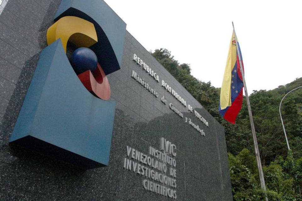 Analizarán pruebas PCR en el IVIC