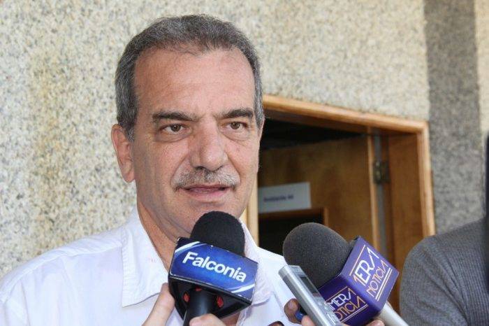 Luis-Stefanelli