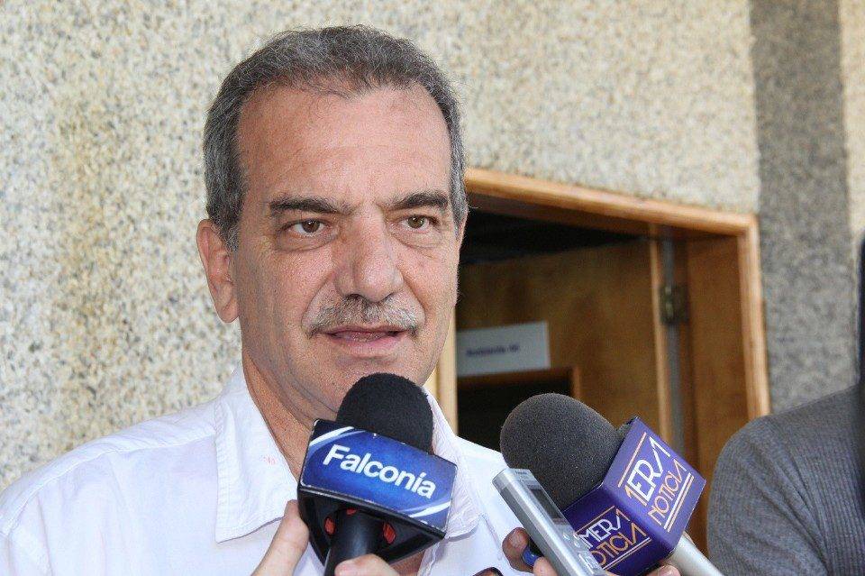 Luis-Stefanelli