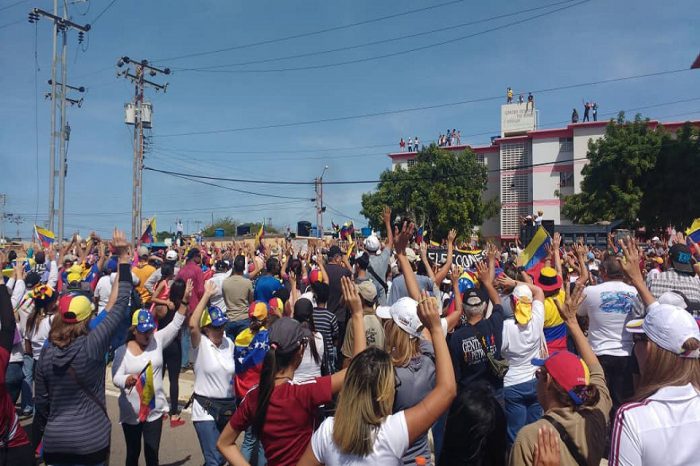 PUNTO FIJO.