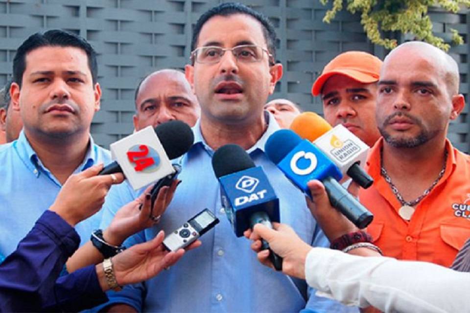 ÁNGEL ÁLVAREZ.