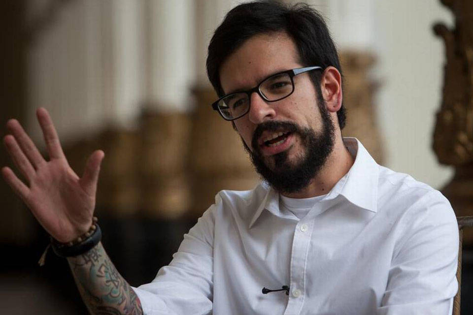 Héroes - Miguel Pizarro