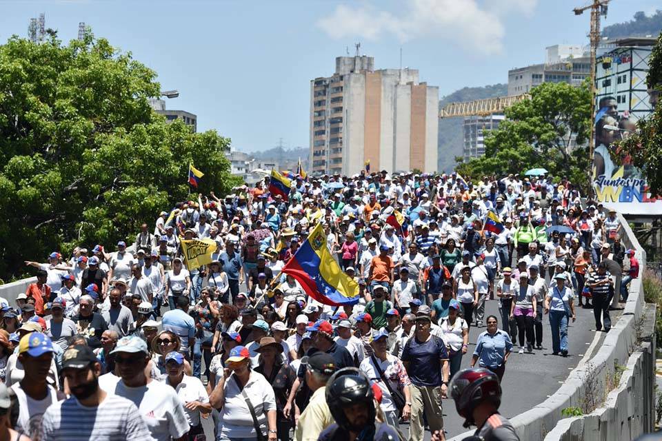 CALLE.