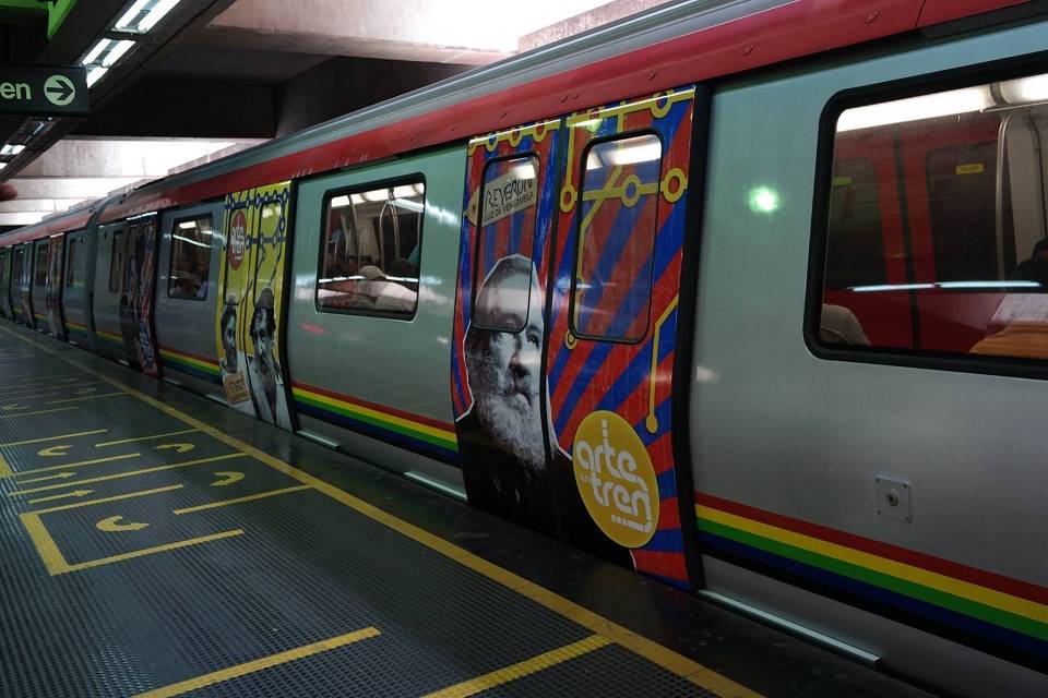 Metro de Caracas - plaza venezuela