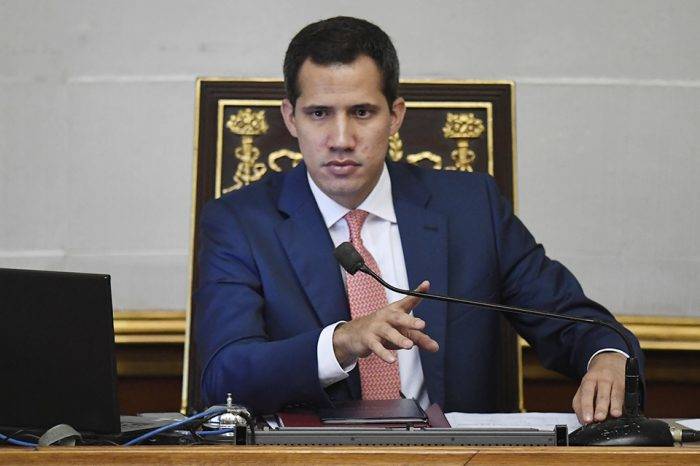 Elección con Maduro en el poder no sería "realmente libre", afirma Juan Guaidó. Dice que no puede haber comicios con inhabilitaciones